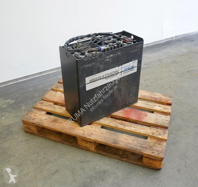 Equipamiento de manutención   24 Volt 3 PzS 375 Ah