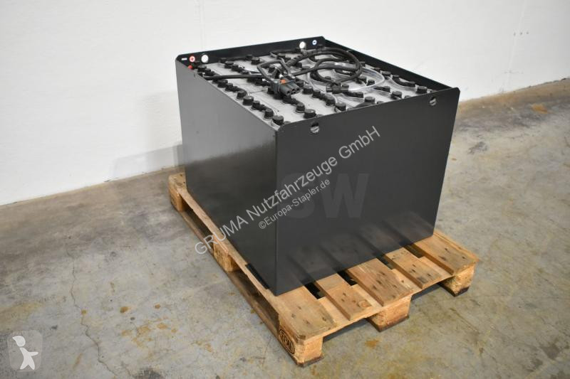 Equipamiento de manutención   48 Volt 6 PzS 750 Ah