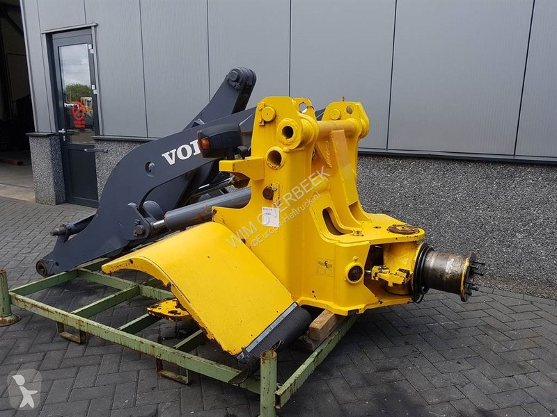 Подемно-транспортно оборудване Volvo L45TP...