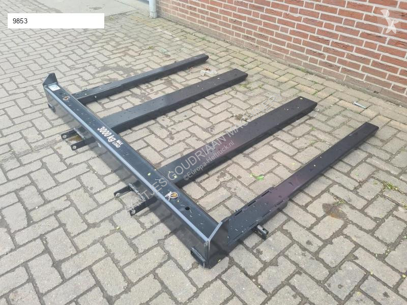 Echipamente pentru manipulare  Palletbordverbreder