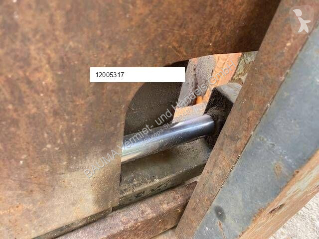 تجهيزات المناولة Volvo (5317) hydr. verst....
