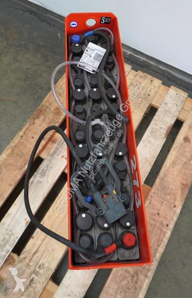 تجهيزات المناولة 24 Volt 2 PzB 150 Ah