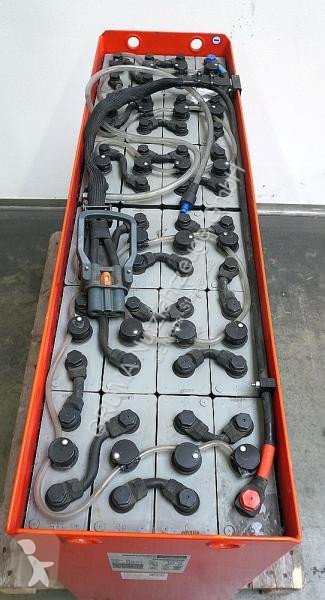 تجهيزات المناولة   48 Volt 4 PzS 620 Ah