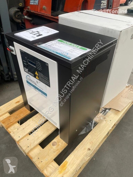 Magazijnmachines  Chargers Heftrucklader 80...