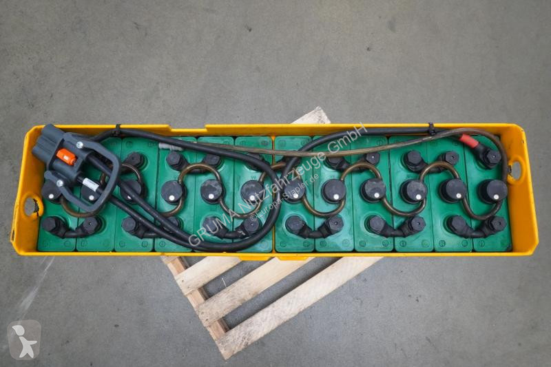 Manipulačné príslušenstvo   24 Volt 3 PzS 420 Ah