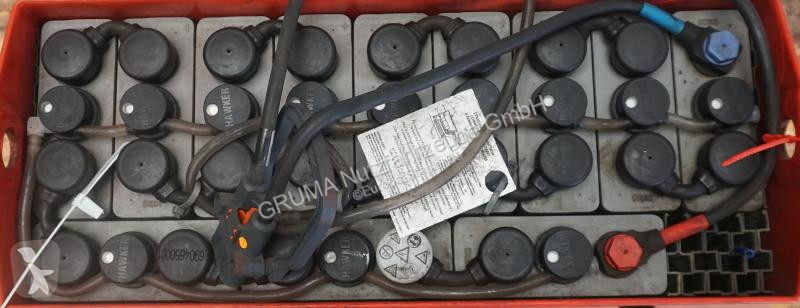 تجهيزات المناولة Hawker  24 Volt 3 PzB 225 Ah