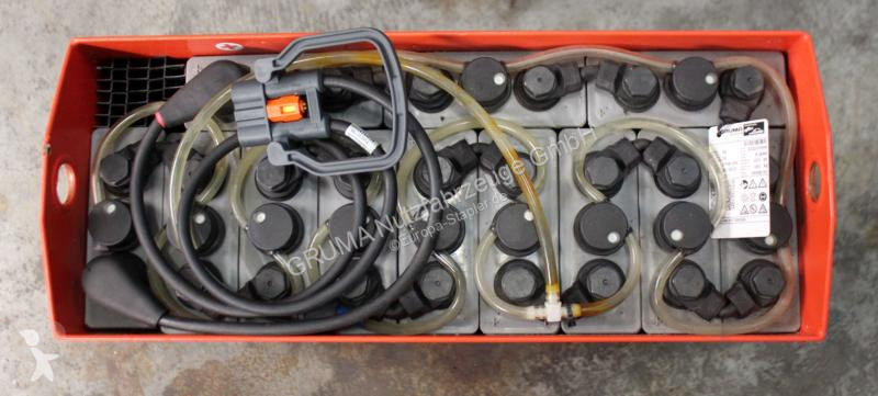 Manipulačné príslušenstvo   24 Volt 3 PzB 225 Ah