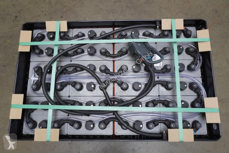 Manipulačné príslušenstvo   48 Volt 4 PzS 620 Ah
