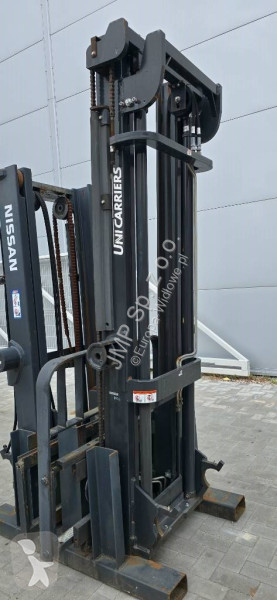 Подемно-транспортно оборудване  DX 15