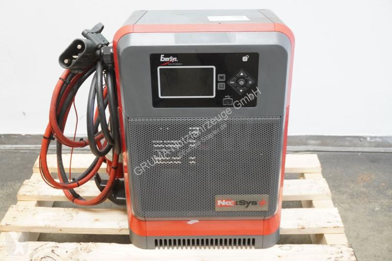 تجهيزات المناولة Hawker  TC3 IQ 24V/140A