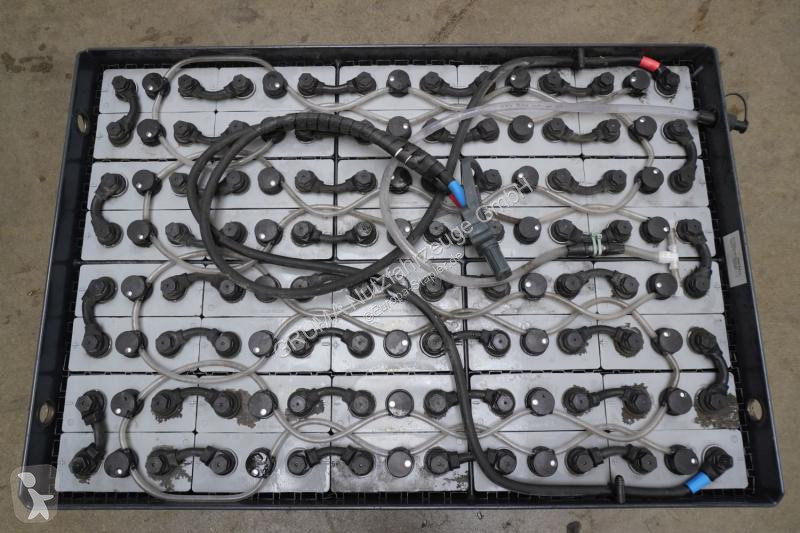 Manipulačné príslušenstvo   80 Volt 4 PzS 320 Ah