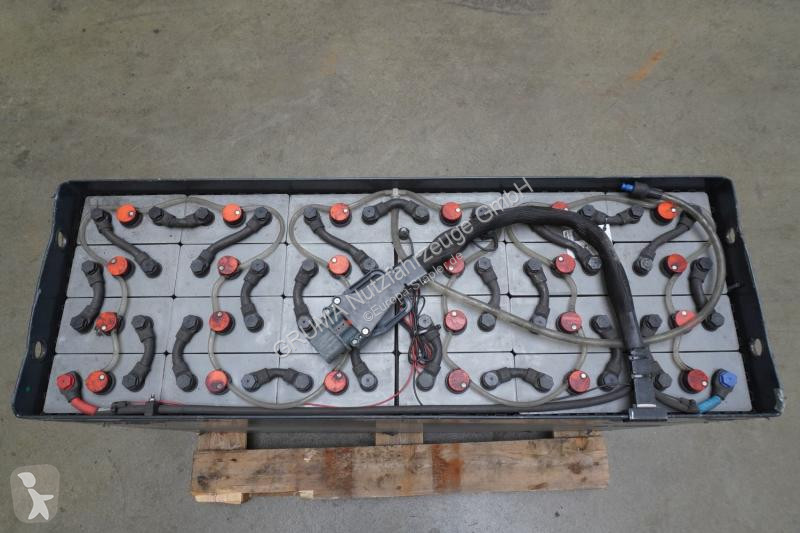 Manipulačné príslušenstvo   48 Volt 5 PzS 775 Ah