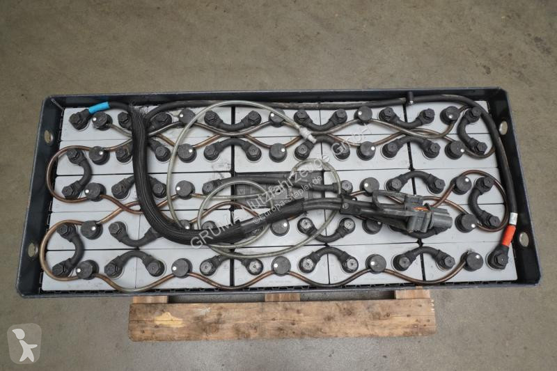 Manipulačné príslušenstvo   48 Volt 4 PzS 620 Ah