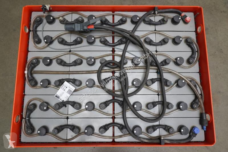 تجهيزات المناولة   48 Volt 5 PzS 625 Ah