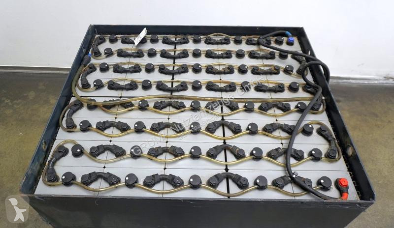 Equipamiento de manutención   80 Volt 5 PzS 775 Ah