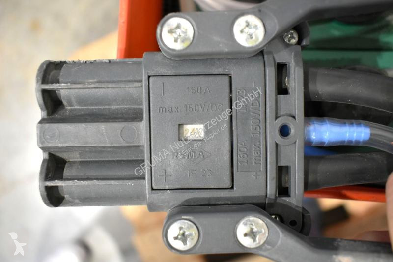 Anyagmozgató berendezések   24 Volt 3 PzS 375 Ah