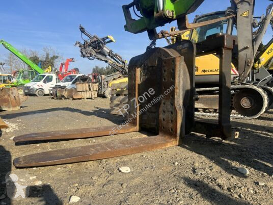 Materiais de elevação  Fourches tête rotative 360°