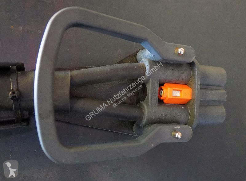 تجهيزات المناولة   48 Volt 4 PzS 620 Ah