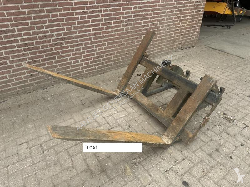 Echipamente pentru manipulare  Fourche à palettes