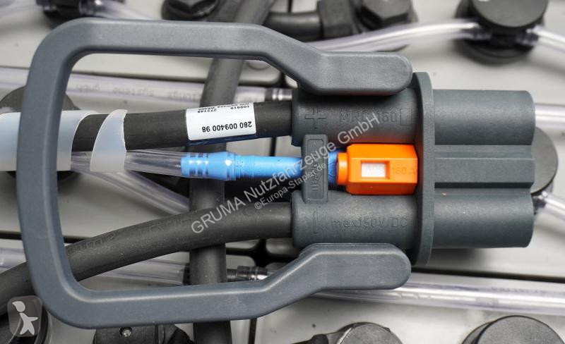 تجهيزات المناولة   80 Volt 4 PzS 500 Ah