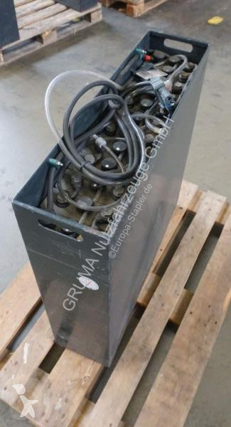 Manipulačné príslušenstvo   24 Volt 3 PzS 465 Ah