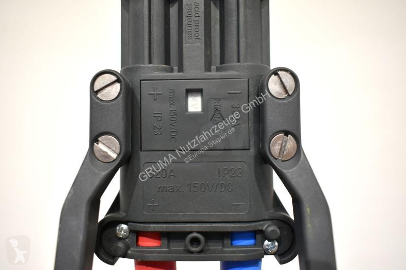 Manipulačné príslušenstvo   24 Volt 4 PzS 620 Ah