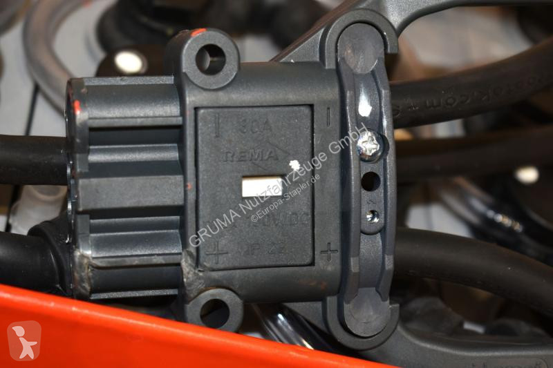 Manipulačné príslušenstvo   24 Volt 3 PzB 225 Ah