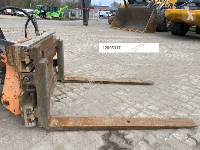 تجهيزات المناولة Volvo (5317) hydr. verst....