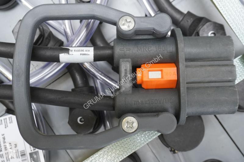 Manipulačné príslušenstvo   48 Volt 3 PzS 240 Ah