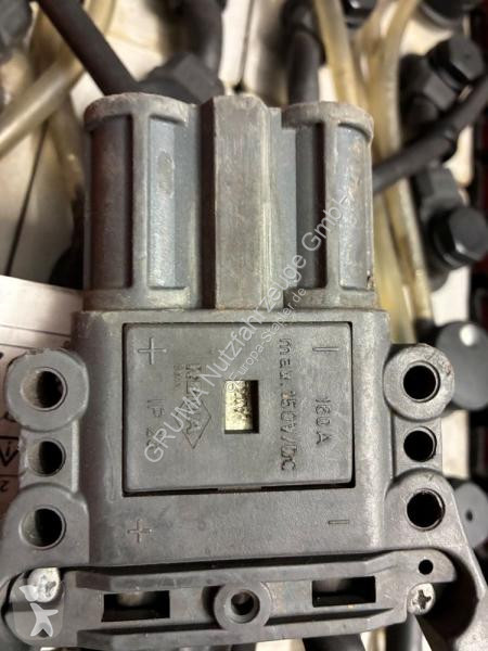 Manipulačné príslušenstvo   24 Volt 3 PzS 375 Ah