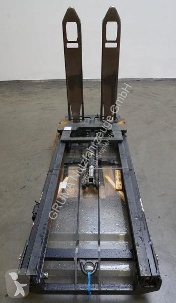 تجهيزات المناولة Linde  Hubgerüst