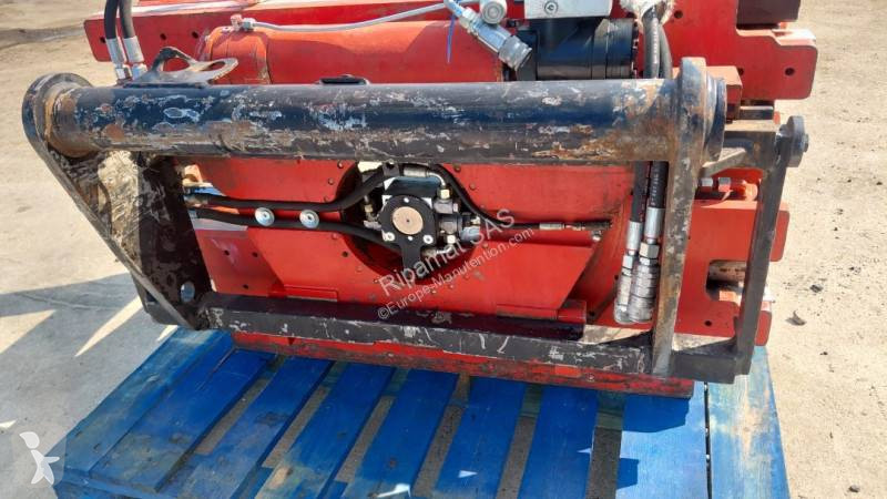 Equipamiento de manutención Manitou
