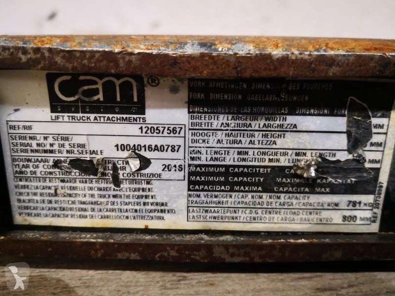 Magazijnmachines CAM 781