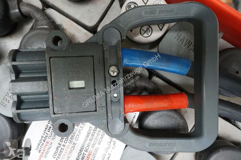 Magazijnmachines Hawker  24 Volt 3 PzB 225 Ah