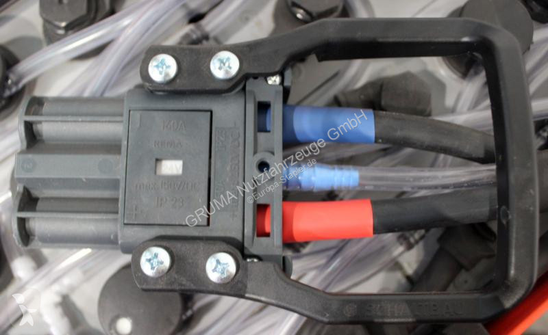 Manipulačné príslušenstvo   24 Volt 3 PzS 375 Ah