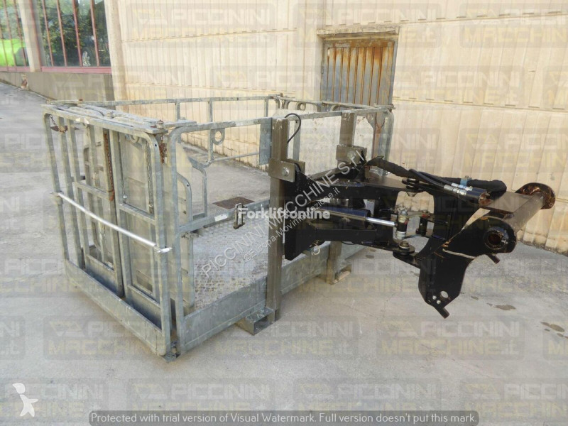 تجهيزات المناولة Manitou 2,25-4 M L