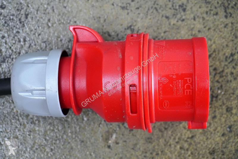 تجهيزات المناولة   TriCOM Futur Z 48V / 120A