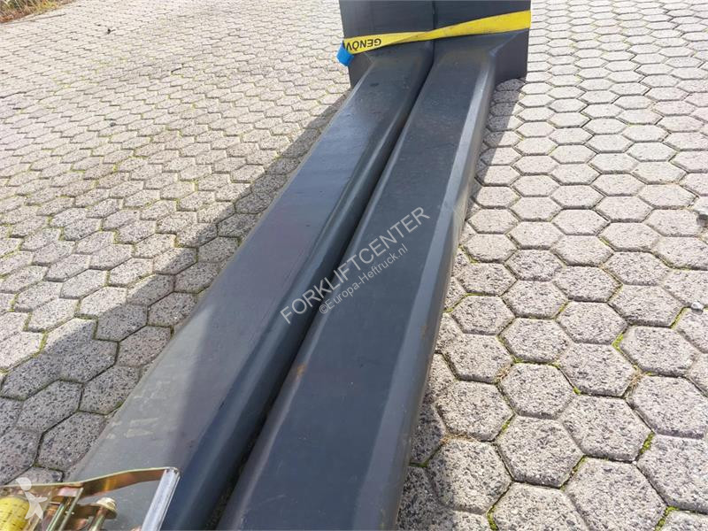 تجهيزات المناولة Hyster TW KISSING COIL FORKS...