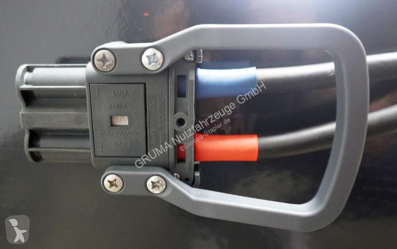 Manipulačné príslušenstvo   24 Volt 4 PzS 500 Ah