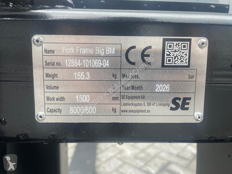 Подемно-транспортно оборудване Volvo BM 8-TON -...