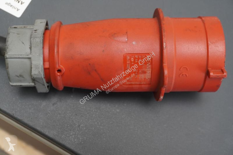 تجهيزات المناولة   Selectiva 8120 80V/120A