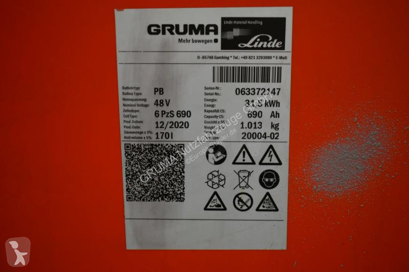 تجهيزات المناولة   48 Volt 6 PzS 690 Ah