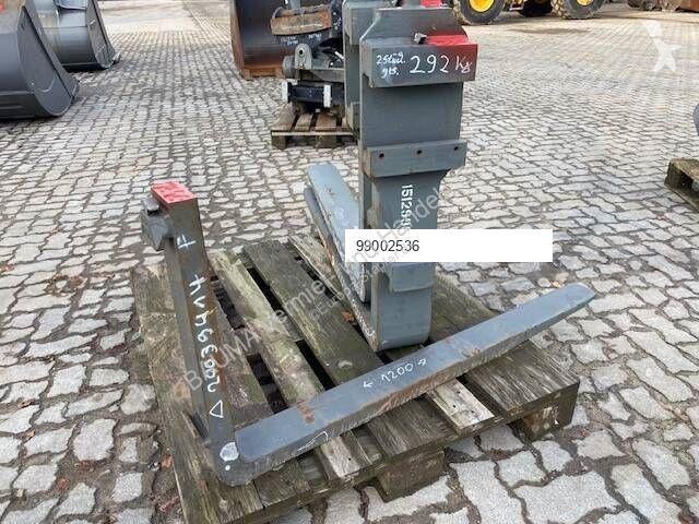 Manipulační vybavení Volvo 1x Volvo Gabelzinke...