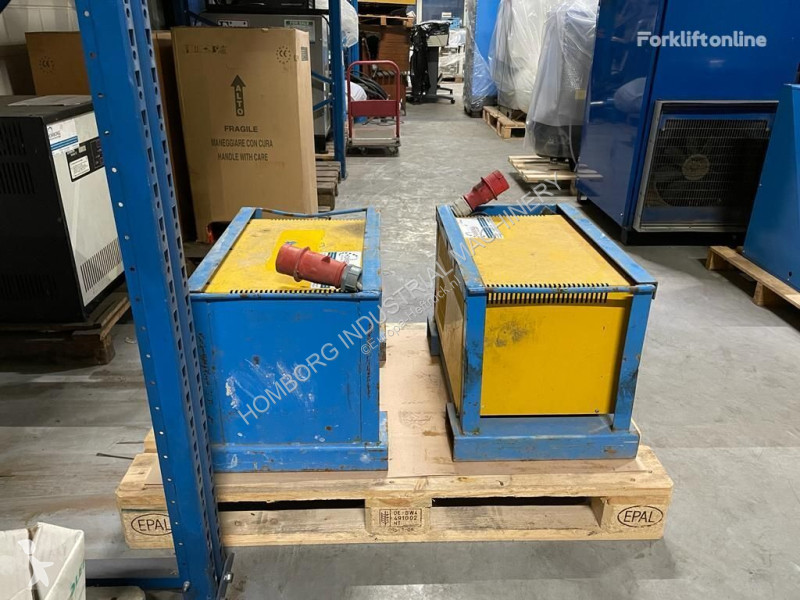 Magazijnmachines  48 Volt Acculader Heftruck...