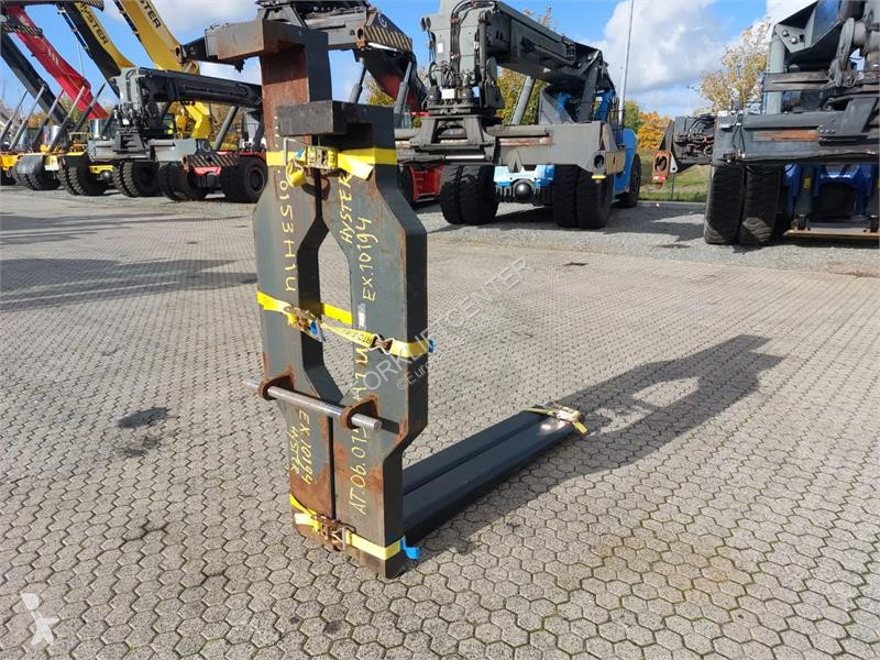 تجهيزات المناولة Hyster TW KISSING COIL FORKS...
