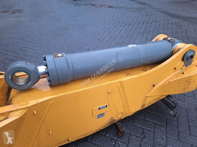 تجهيزات المناولة Liebherr...
