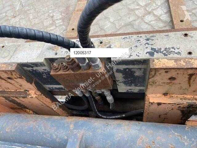 تجهيزات المناولة Volvo (5317) hydr. verst....