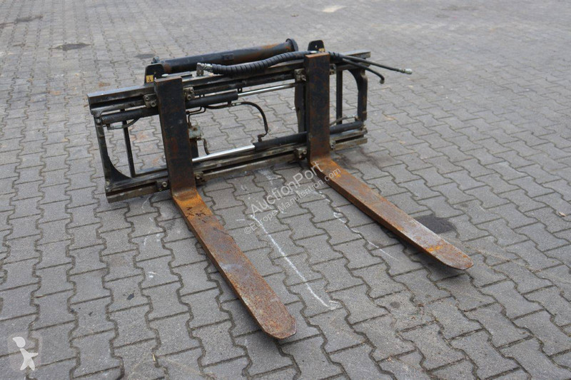 Подемно-транспортно оборудване Manitou TTB 25N...