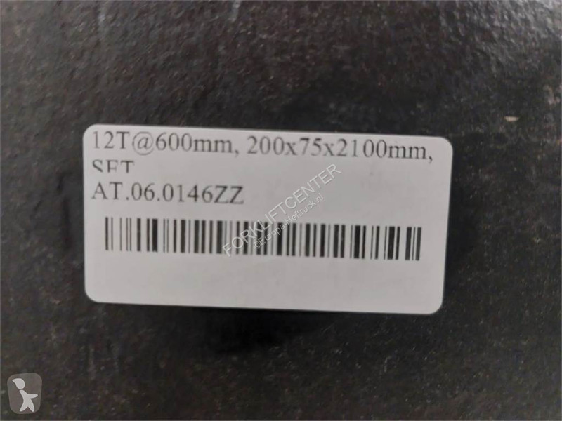 Équipements manutention Linde Forks 12t @ 600...