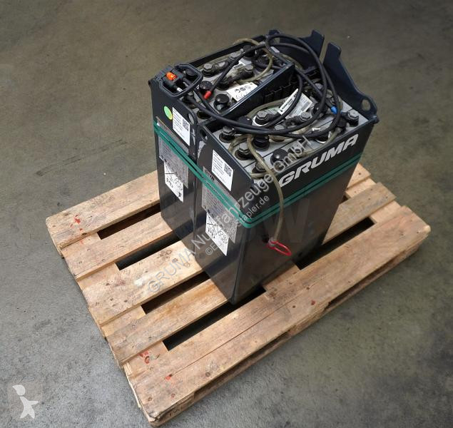 Manipulačné príslušenstvo   24 Volt 3 PzS 375 Ah
